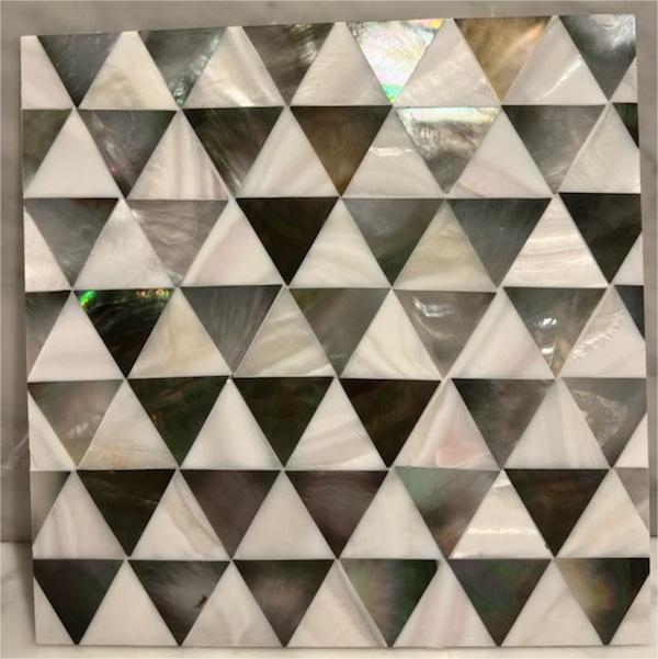Triangle Black Lip Mix Natural White Seamless Shell Mosaic Mother of Pearl Tile Backsplash MOP121222 - My Building Shop